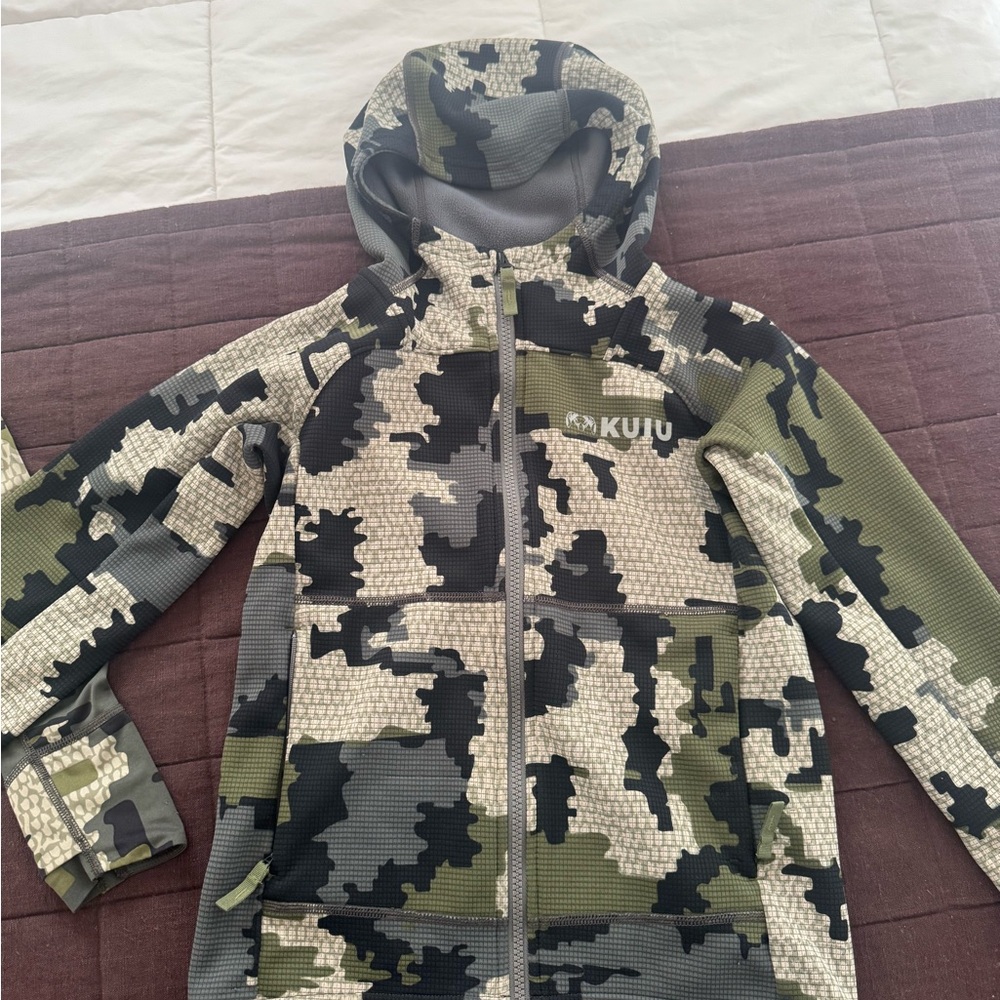 KUIU set - Picture 2 of 9